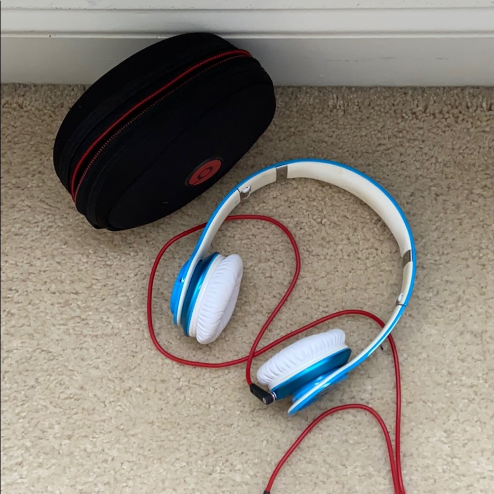 beats solo headphones